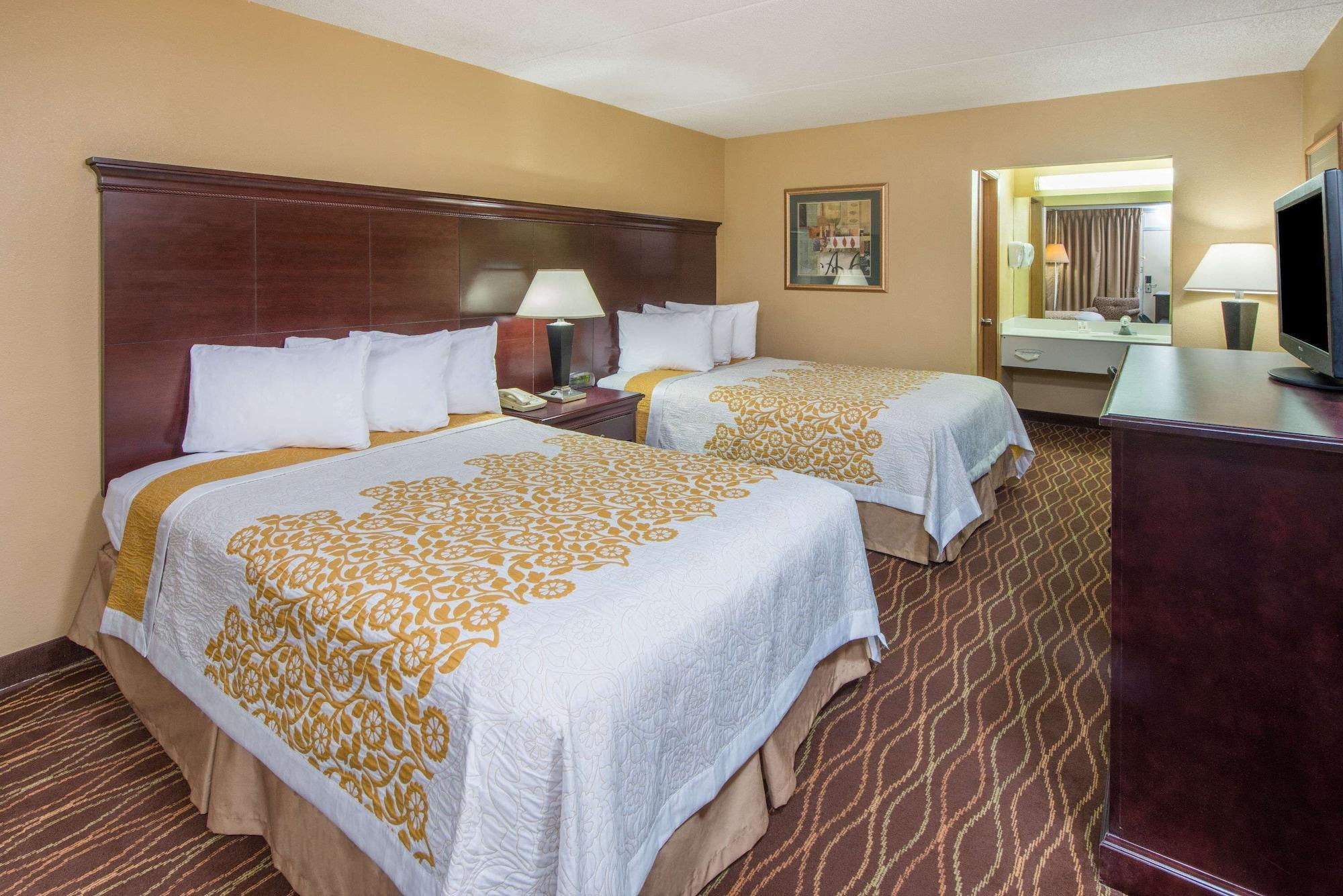 Days Inn By Wyndham Paducah Eksteriør billede